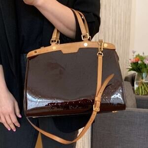 💎✨STUNNING✨💎AUTHENTIC Louis Vuitton Brea MM Vernis 2Way Hand Bag Amarante
